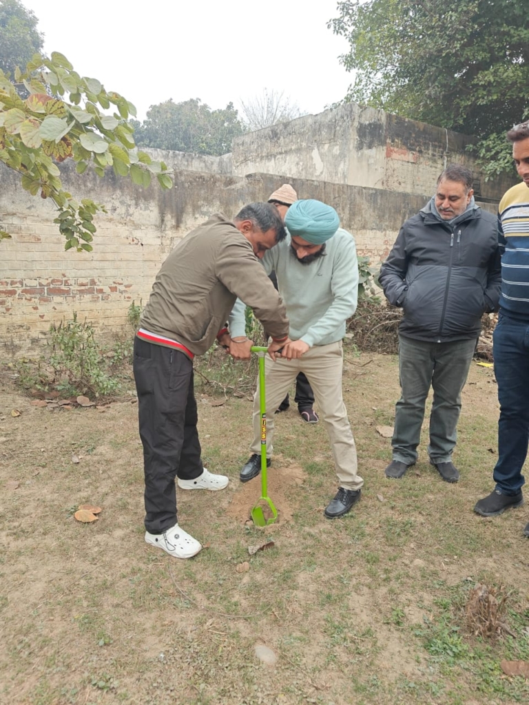 पौधारोपण कार्यक्रम